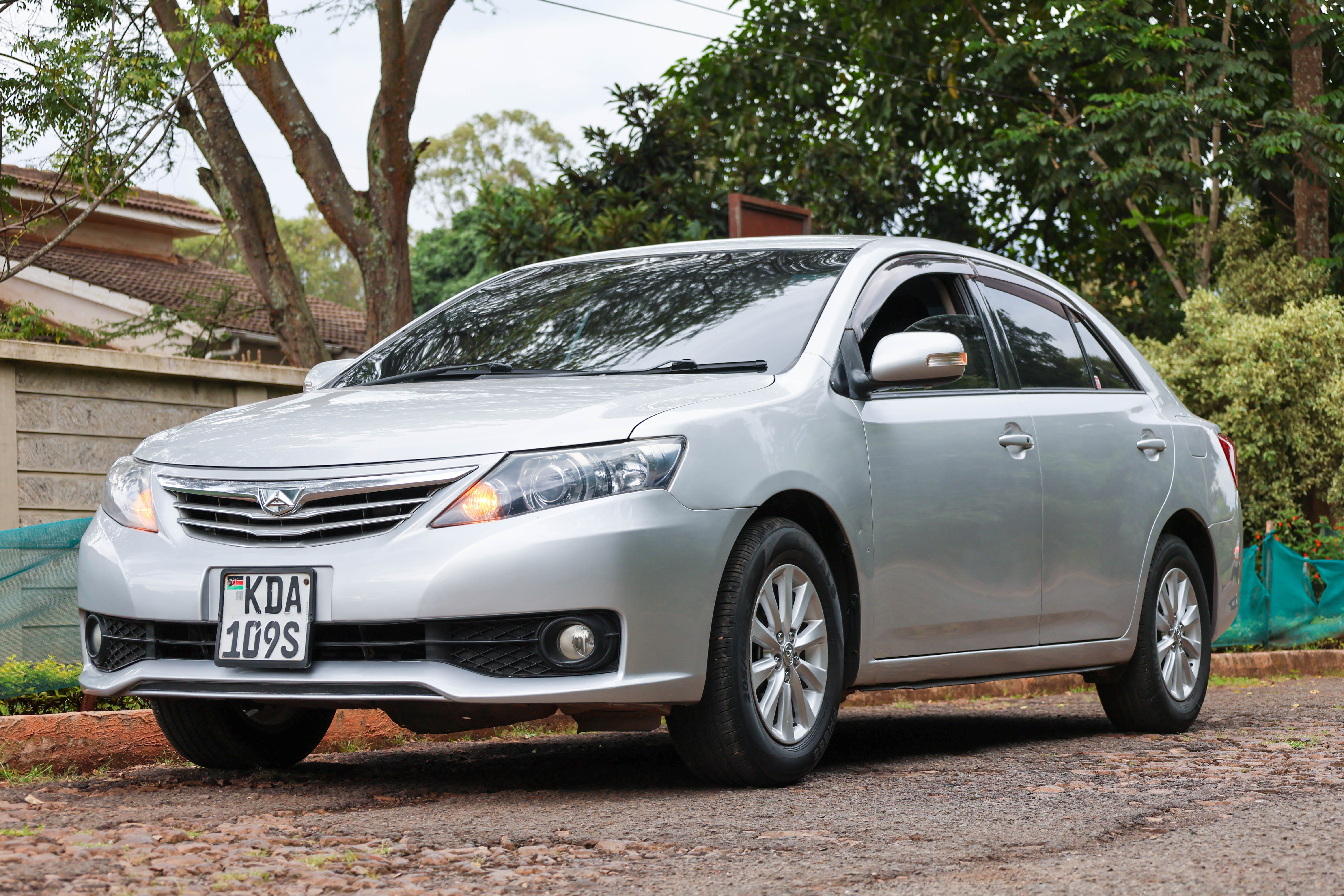 Vehicle Image 3